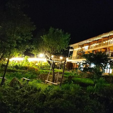 Muong Hoa Hmong Homestay Sa Pa Buitenkant foto
