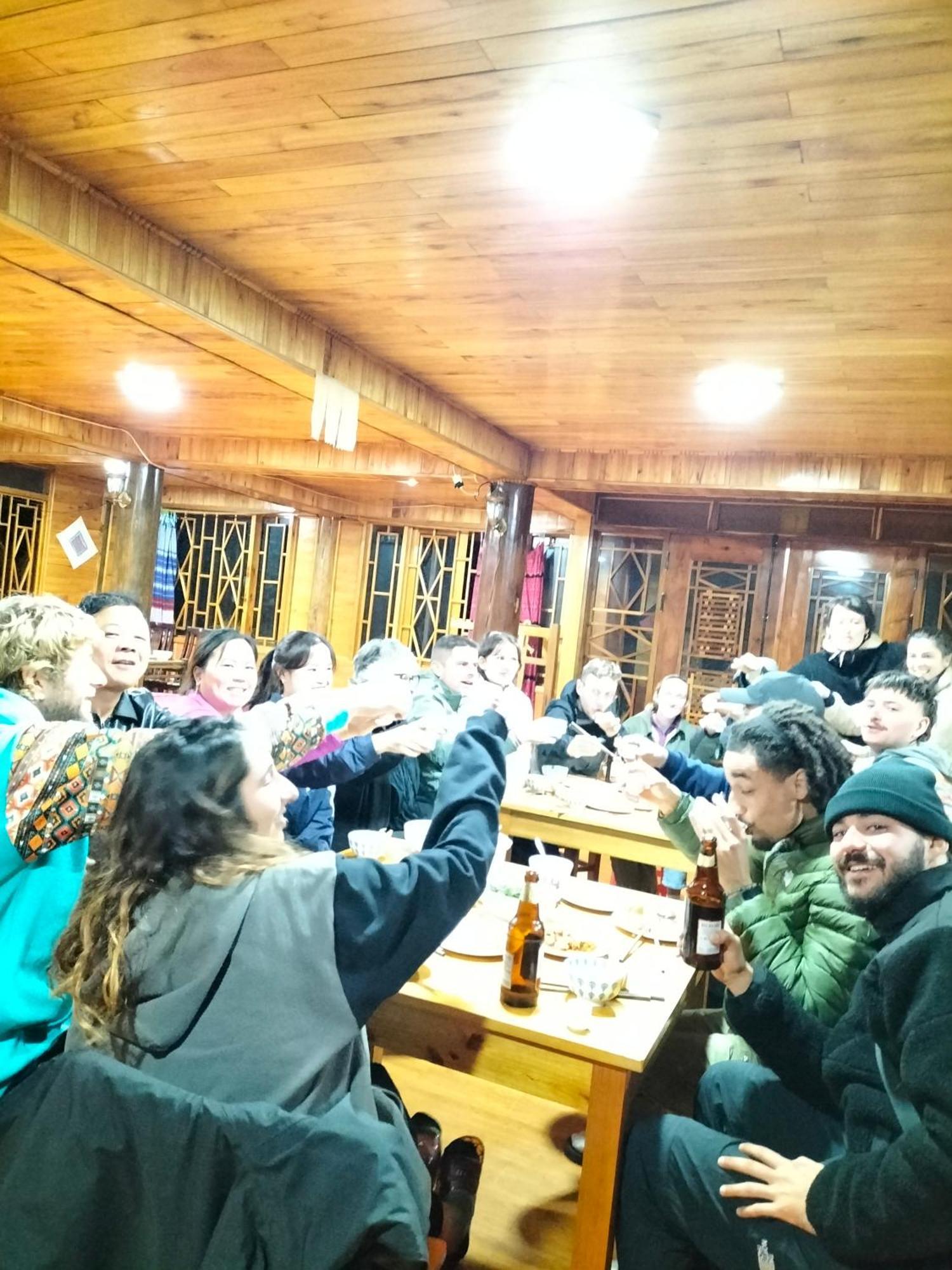 Muong Hoa Hmong Homestay Sa Pa Buitenkant foto